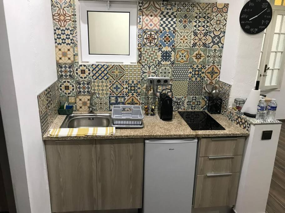 Studio 25M2 En Plein Coeur De Perpignan Luaran gambar