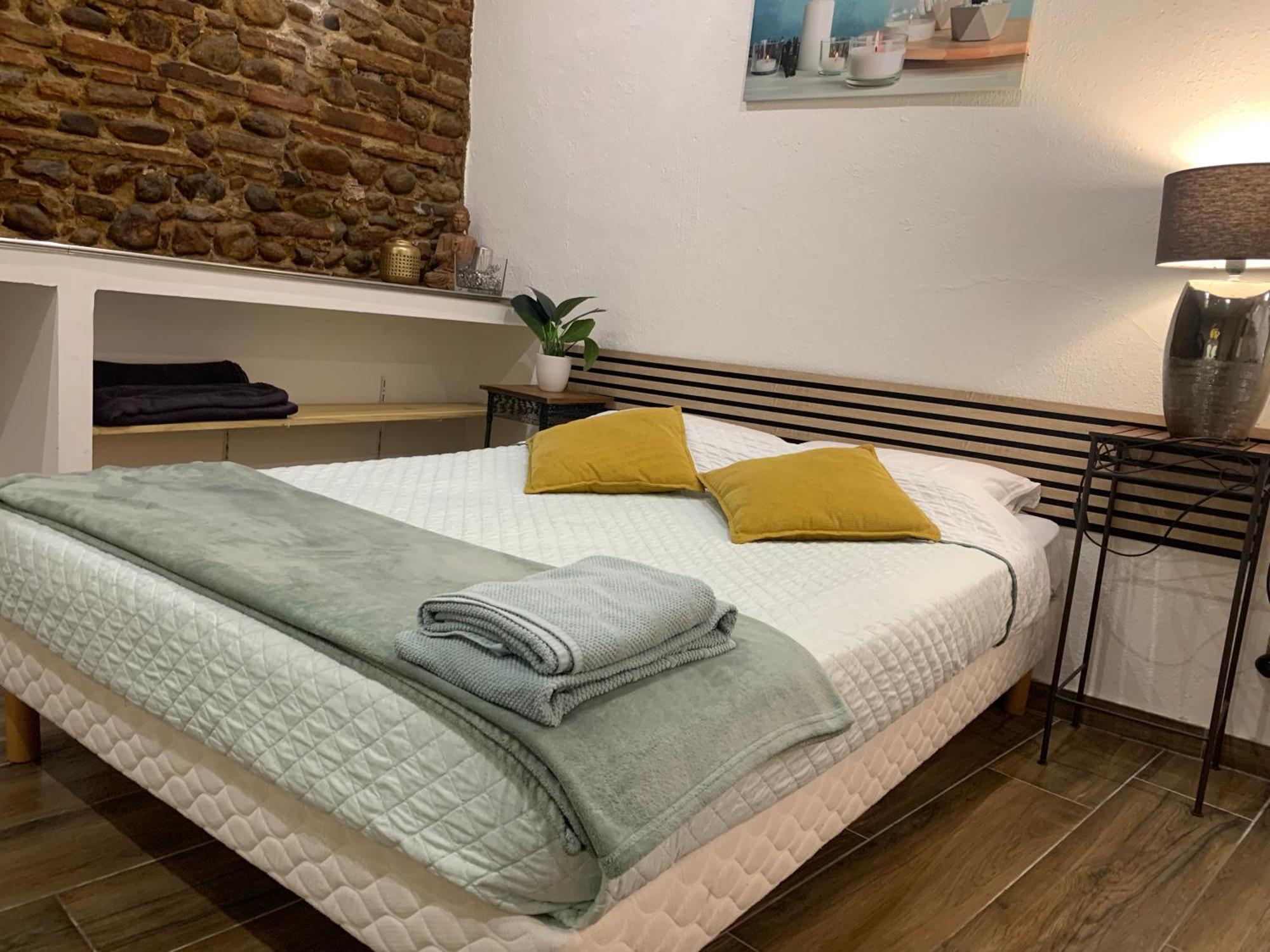 Studio 25M2 En Plein Coeur De Perpignan Luaran gambar